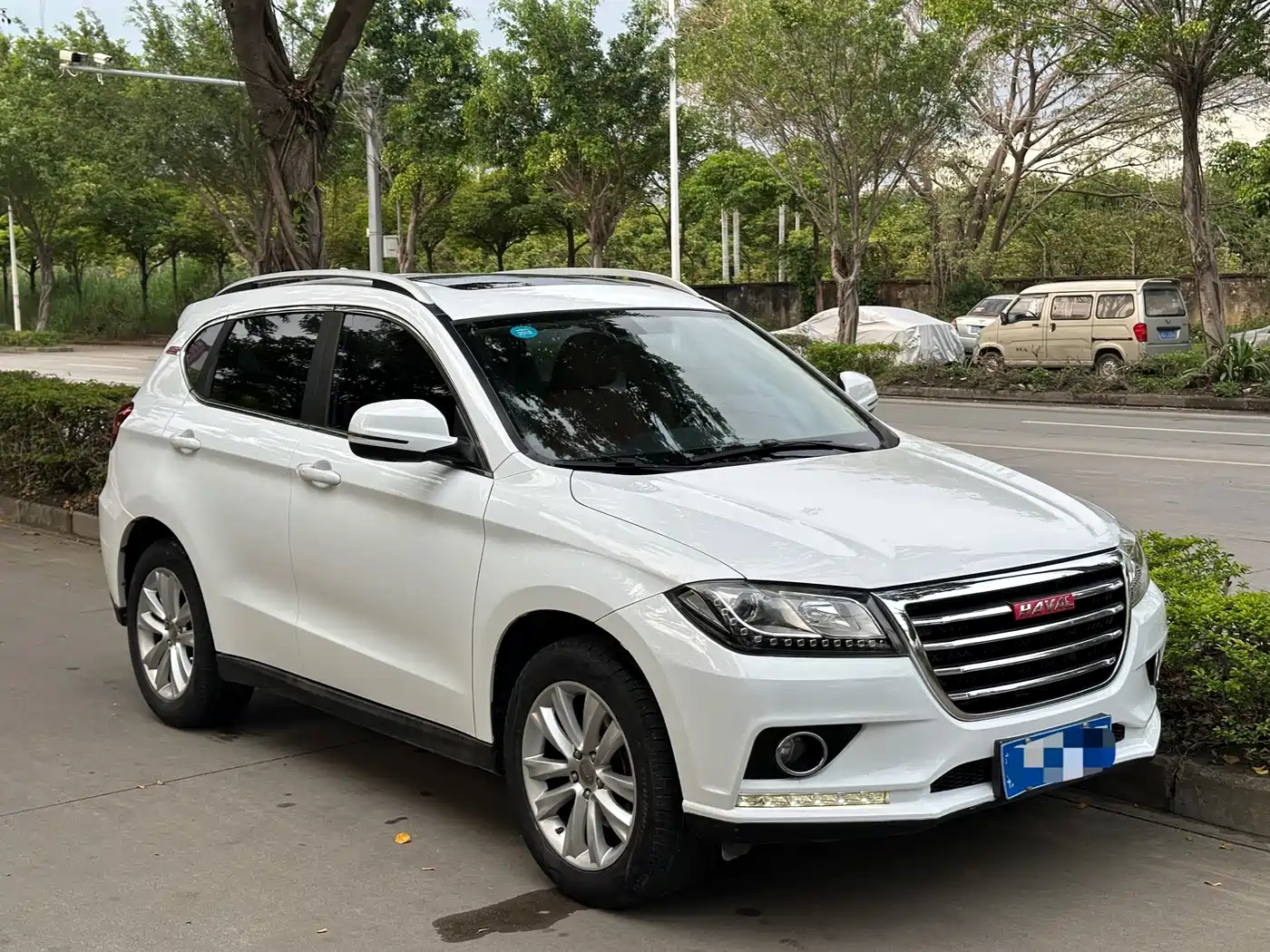 Haval H2 2016 Red Label 1.5T Automatic 2WD Luxury фото 3