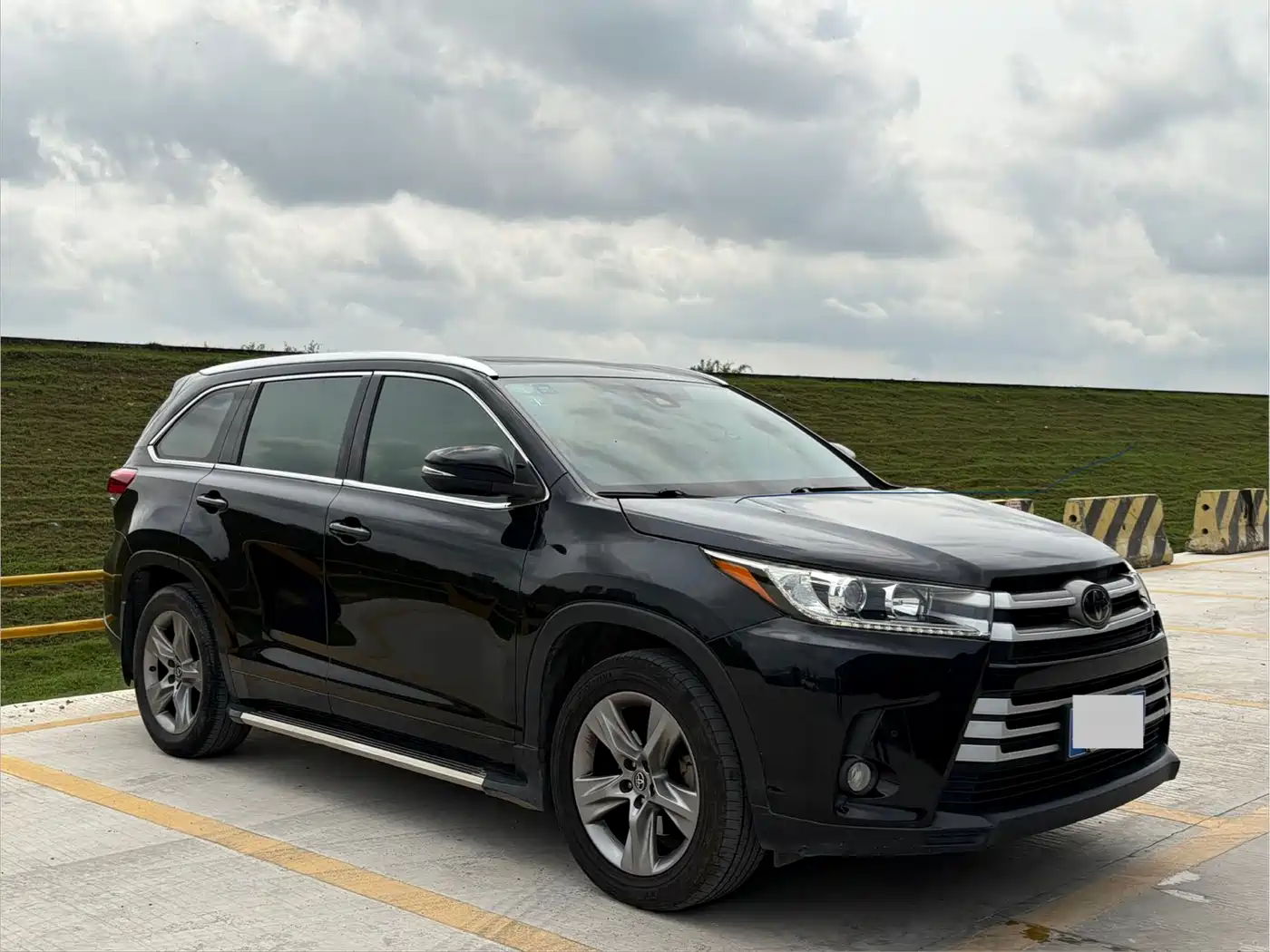 Toyota Highlander 2018 2.0T 4WD Luxury 7-seater (China V) фото 3