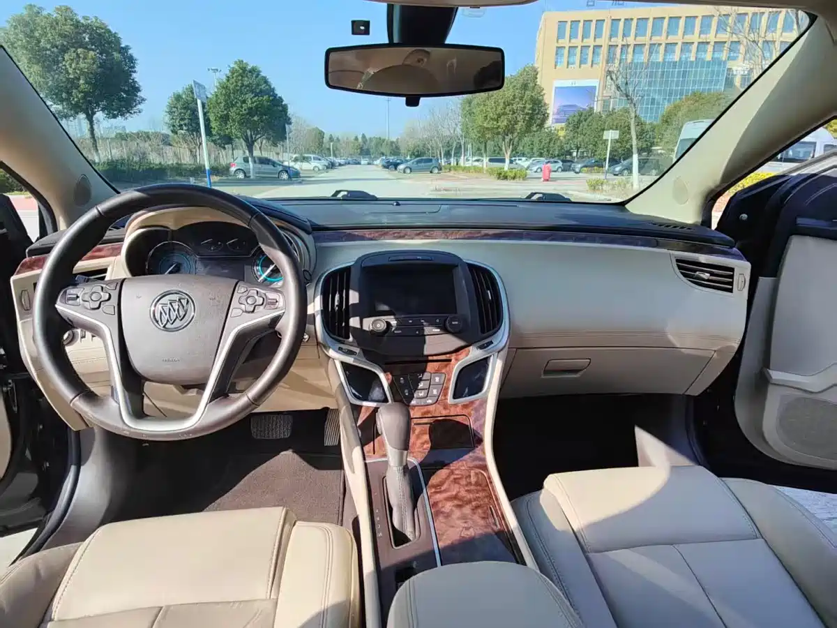 Buick LaCrosse 2013 2.4L SIDI Leading Comfort фото 11