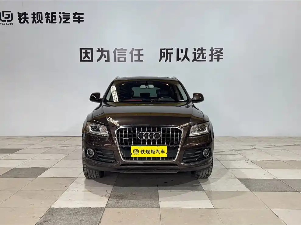 Audi Q5 2016 40 TFSI Technology Model фото 2