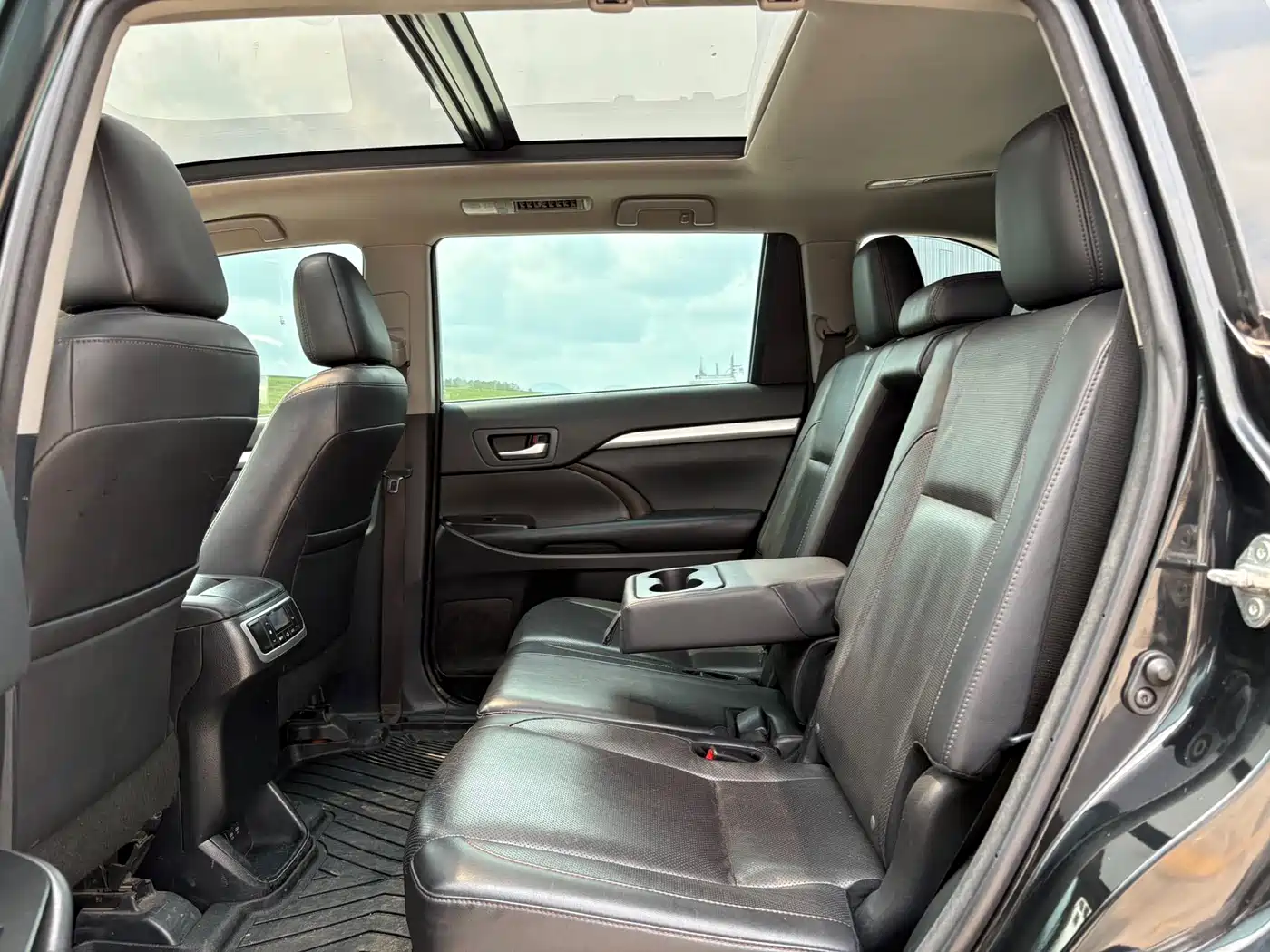 Toyota Highlander 2018 2.0T 4WD Luxury 7-seater (China V) фото 6