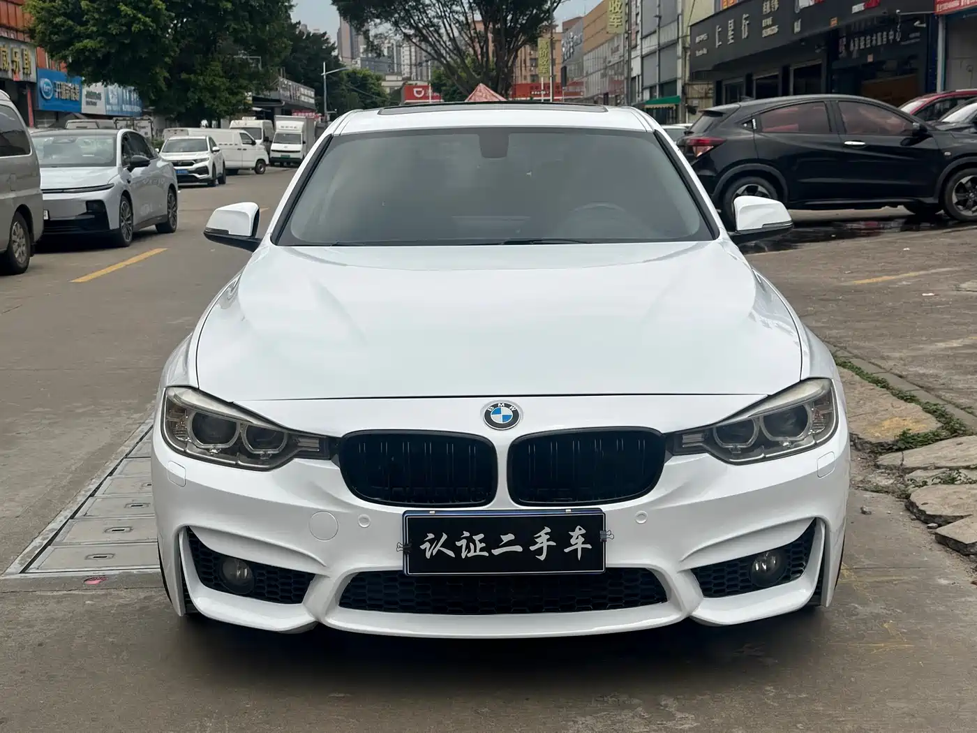 BMW 3 Series 2015 316Li Fashion фото 2