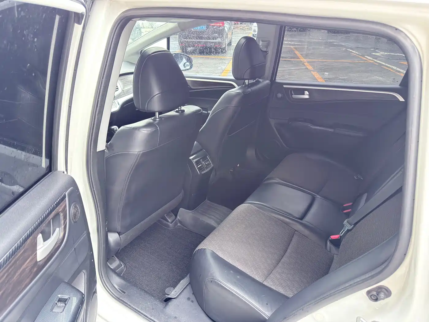 Honda Jade 2018 2017 1.8L Automatic Comfort Edition 5-seater