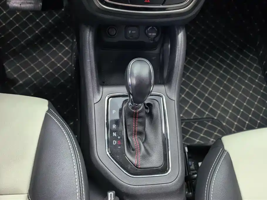 Changan CS35 2017 2017 1.6L Auto Luxury