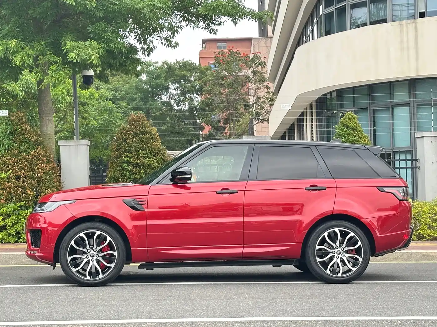 Land Rover Range Rover Sport 2016 3.0 SC V6 HST фото 7