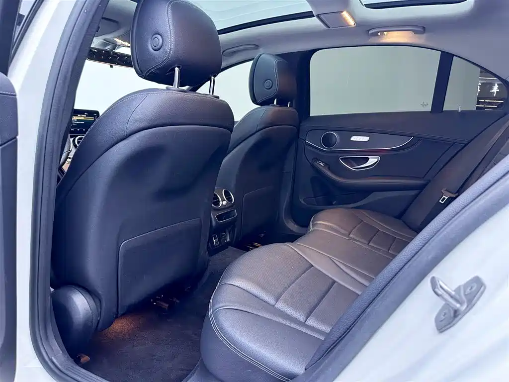 Mercedes-Benz C-Class 2020 Facelift C 260 L Sport фото 12