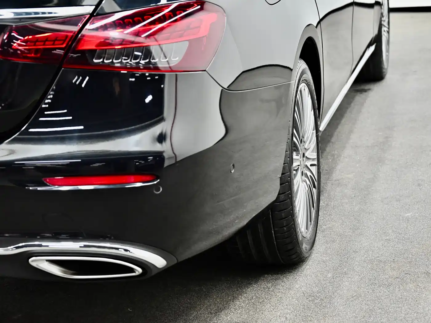Mercedes-Benz E-Class 2022 Facelift E 300 L Luxury Style фото 38