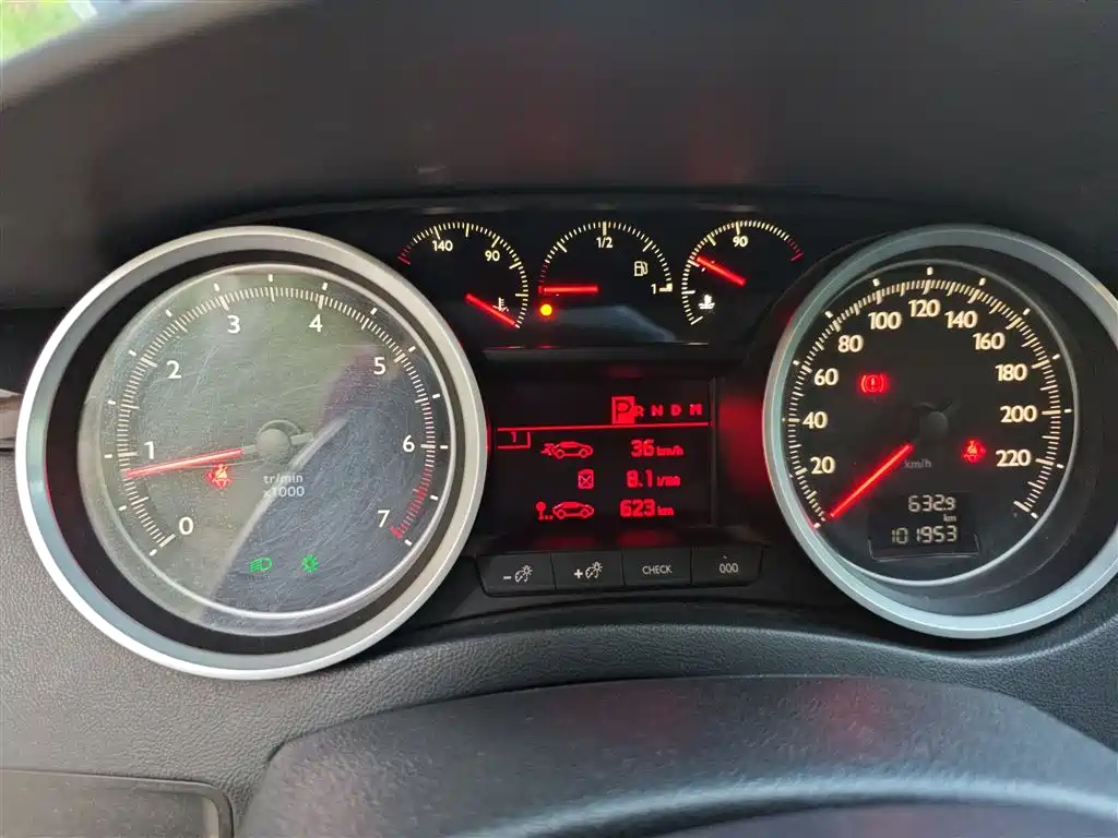 Peugeot 508 2012 2.0L Automatic Smart Edition фото 3