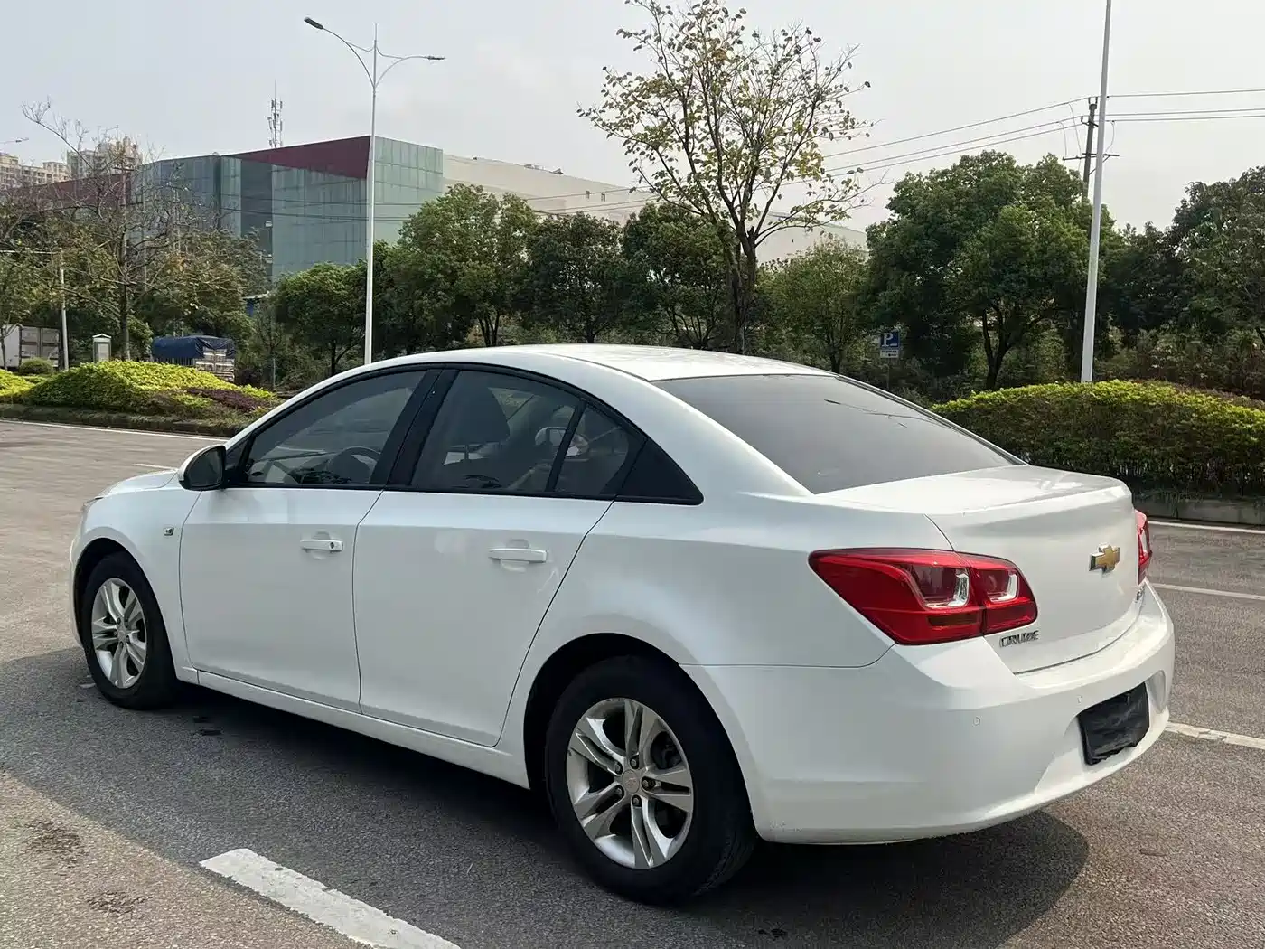 Chevrolet Cruze 2015 1.5L Classic SE AT фото 5