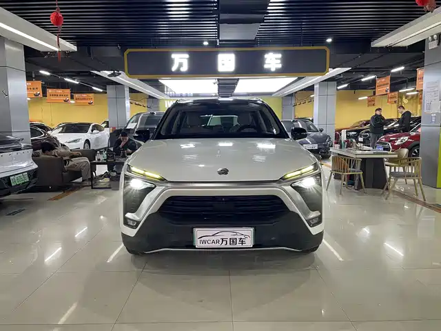 WEILAI ES8 2019