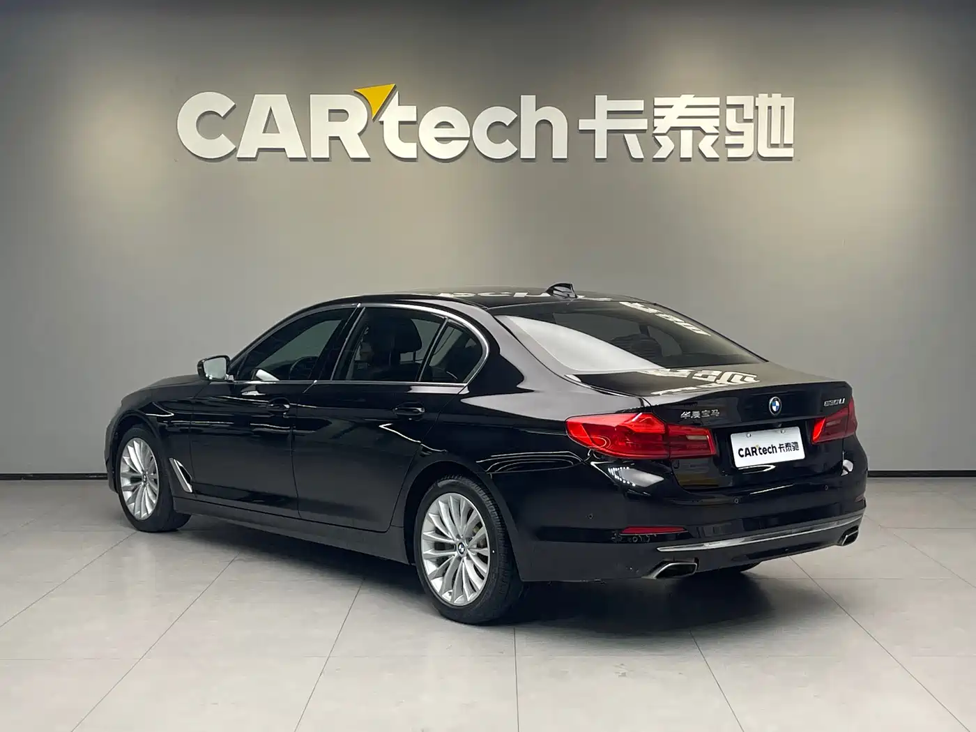 BMW 5 Series 2020 530Li Leading Luxury Package фото 6