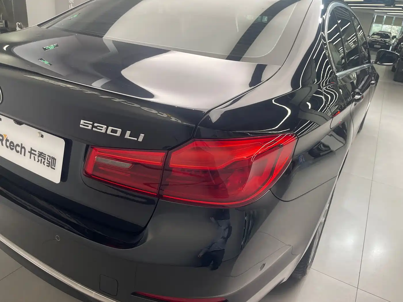 BMW 5 Series 2020 530Li Leading Luxury Package фото 24
