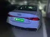 Photo 6 - Audi A7L