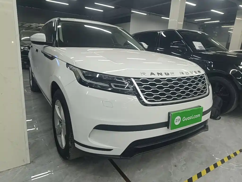 صورة 4 - Land Rover Range Rover Velar