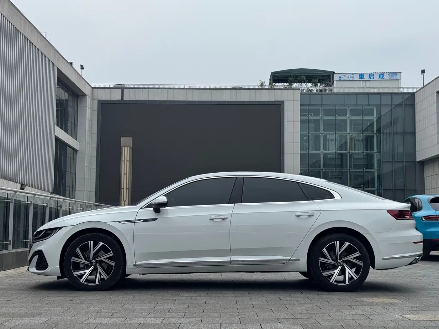 Volkswagen FAW-Volkswagen CC 2021 330TSI Dazzle Edition фото 15