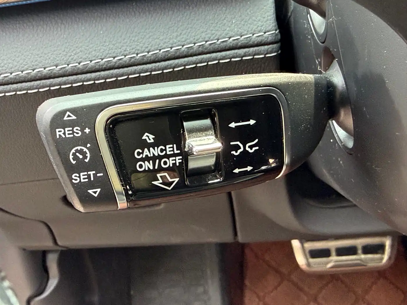 Hongqi H9 2020 3.0T Smart Connect Flagship 4-Seater фото 14