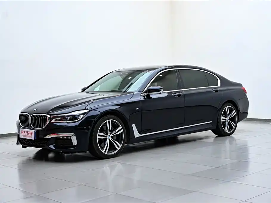BMW 7 Series 2018 740Li xDrive Premium Type M Sport Package фото 2