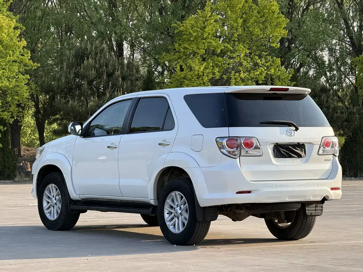 Toyota Fortuner 2016 2.7L Middle East Edition фото 5