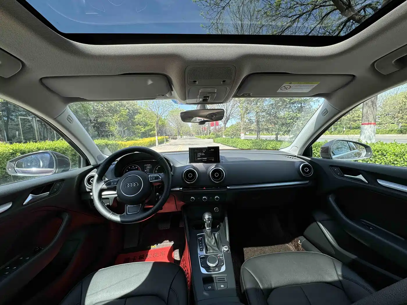 Audi A3 2016 Limousine 35 TFSI Leadership фото 12