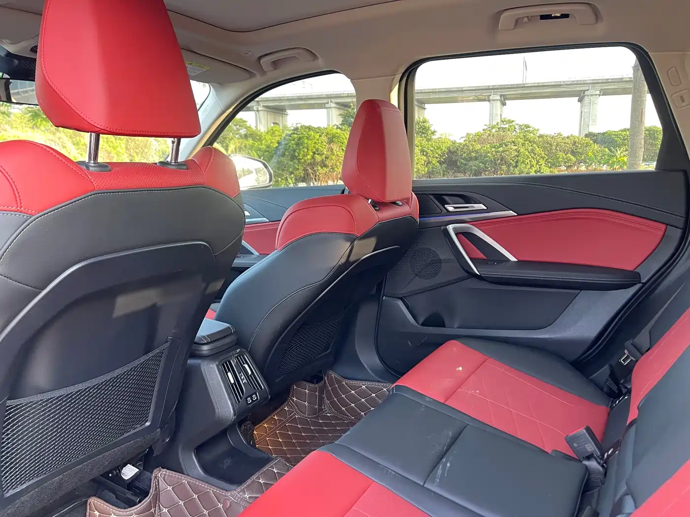 BMW X1 2024 sDrive25Li M Sport Package фото 26