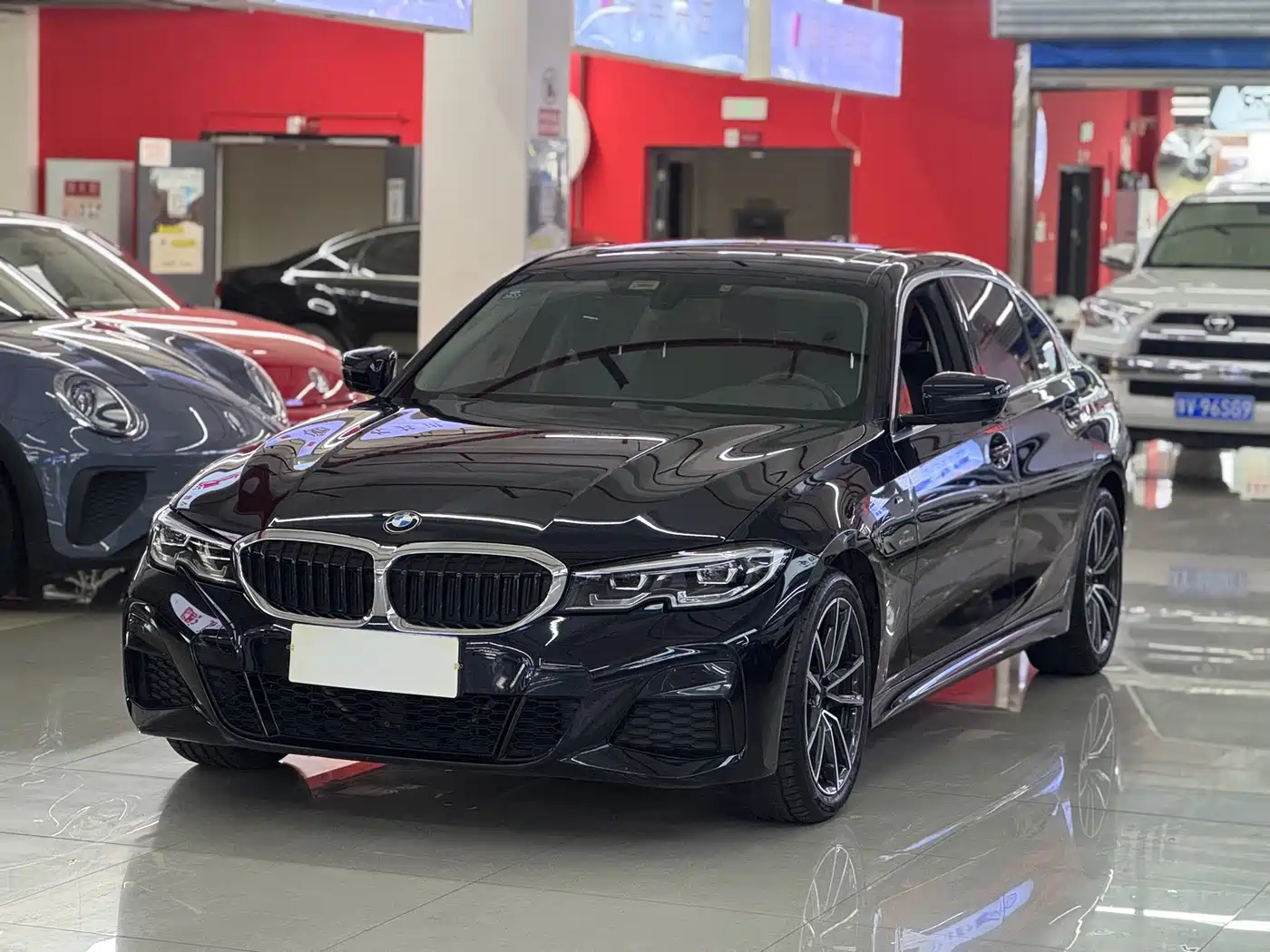 BMW 3 Series 2020 320Li M Sport Package фото 3