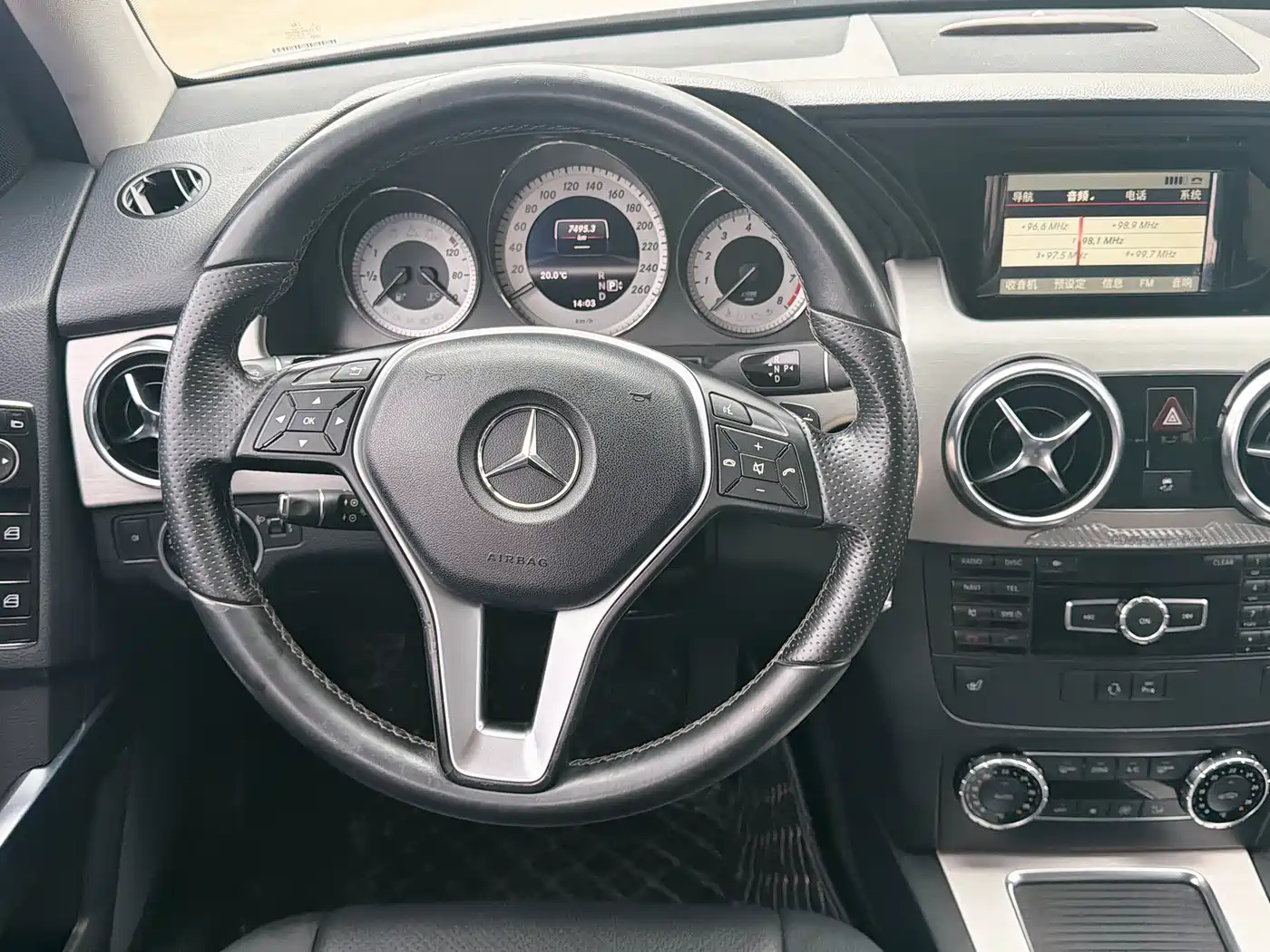 Mercedes-Benz GLK-Class 2013 GLK 300 4MATIC Fashion фото 13
