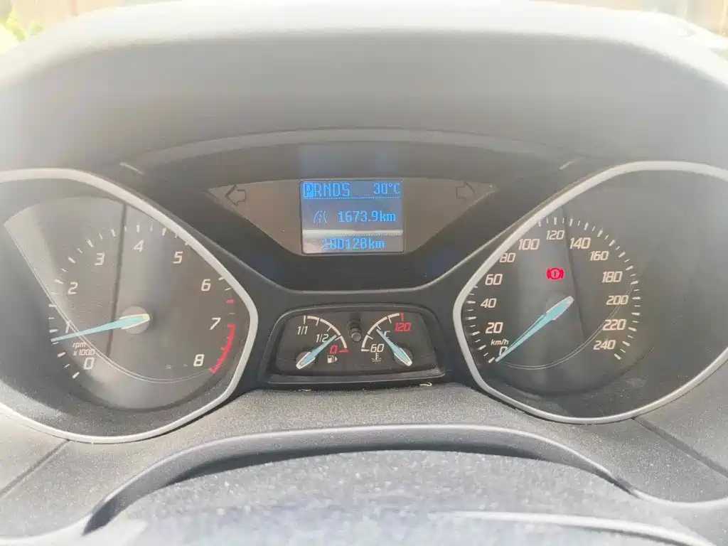 Фото 4 - Ford Focus