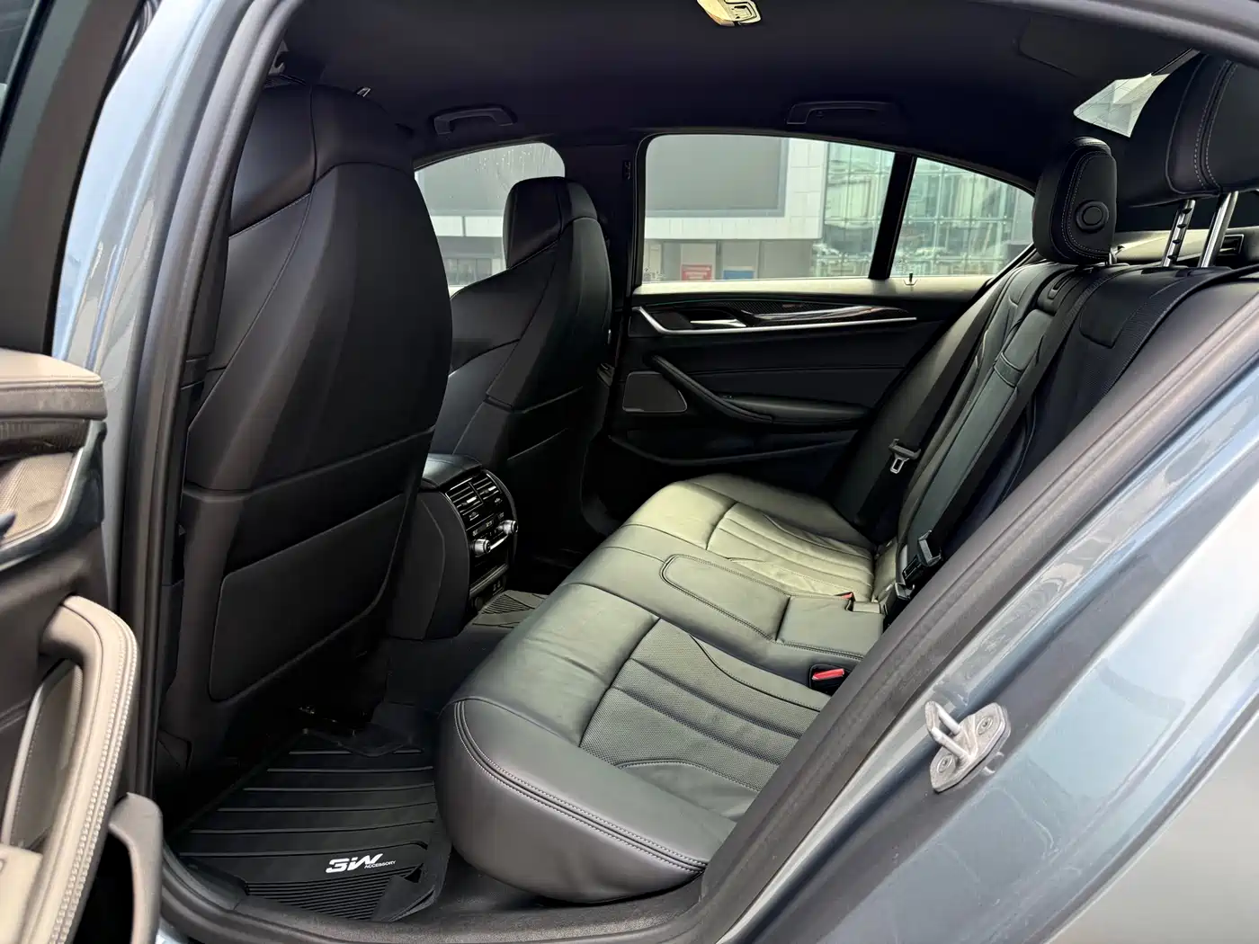 BMW M5 2021 M5 фото 14