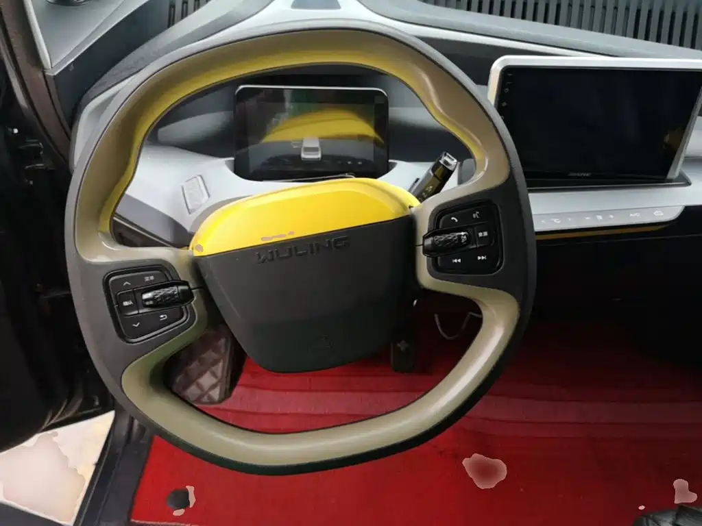 Wuling Motors Wuling NanoEV 2023 2021 Passion Edition