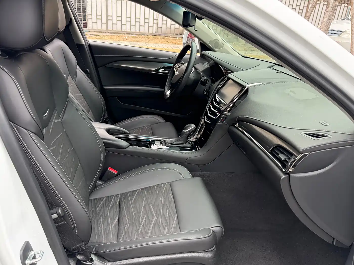 Cadillac ATS-L 2017 28T Technology фото 11