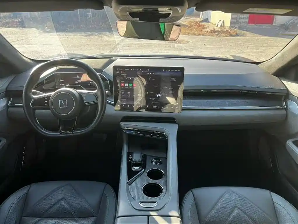 ZEEKR EXTREME KRYPTON 001