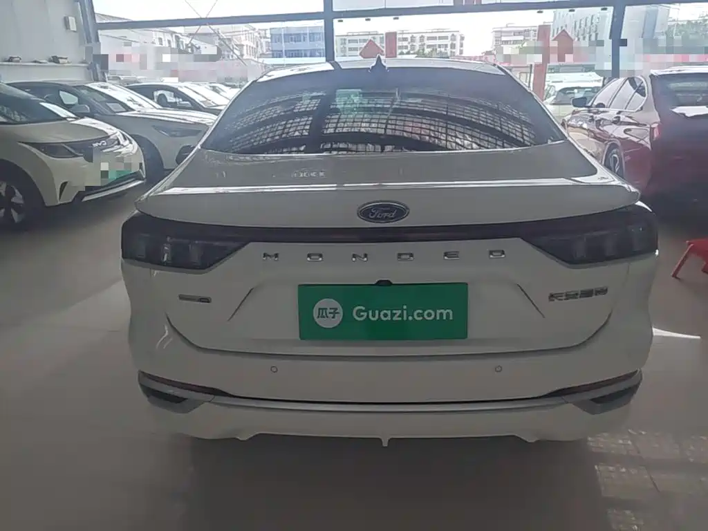 FORD MONDEO