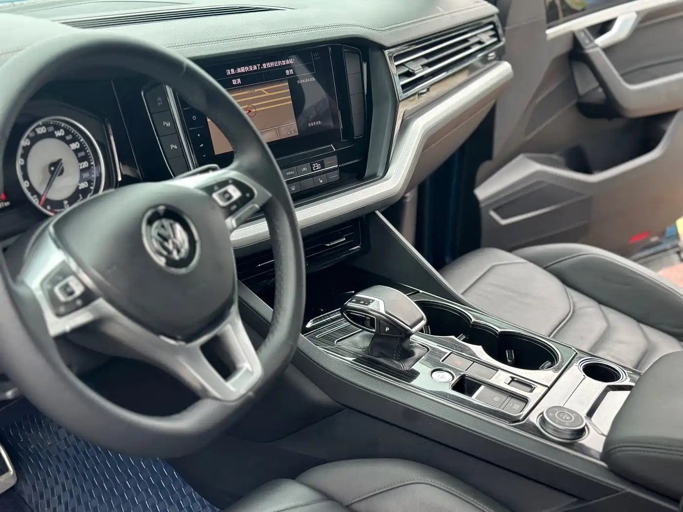 Volkswagen Touareg 2019 2.0TSI Pilot Edition China VI фото 17