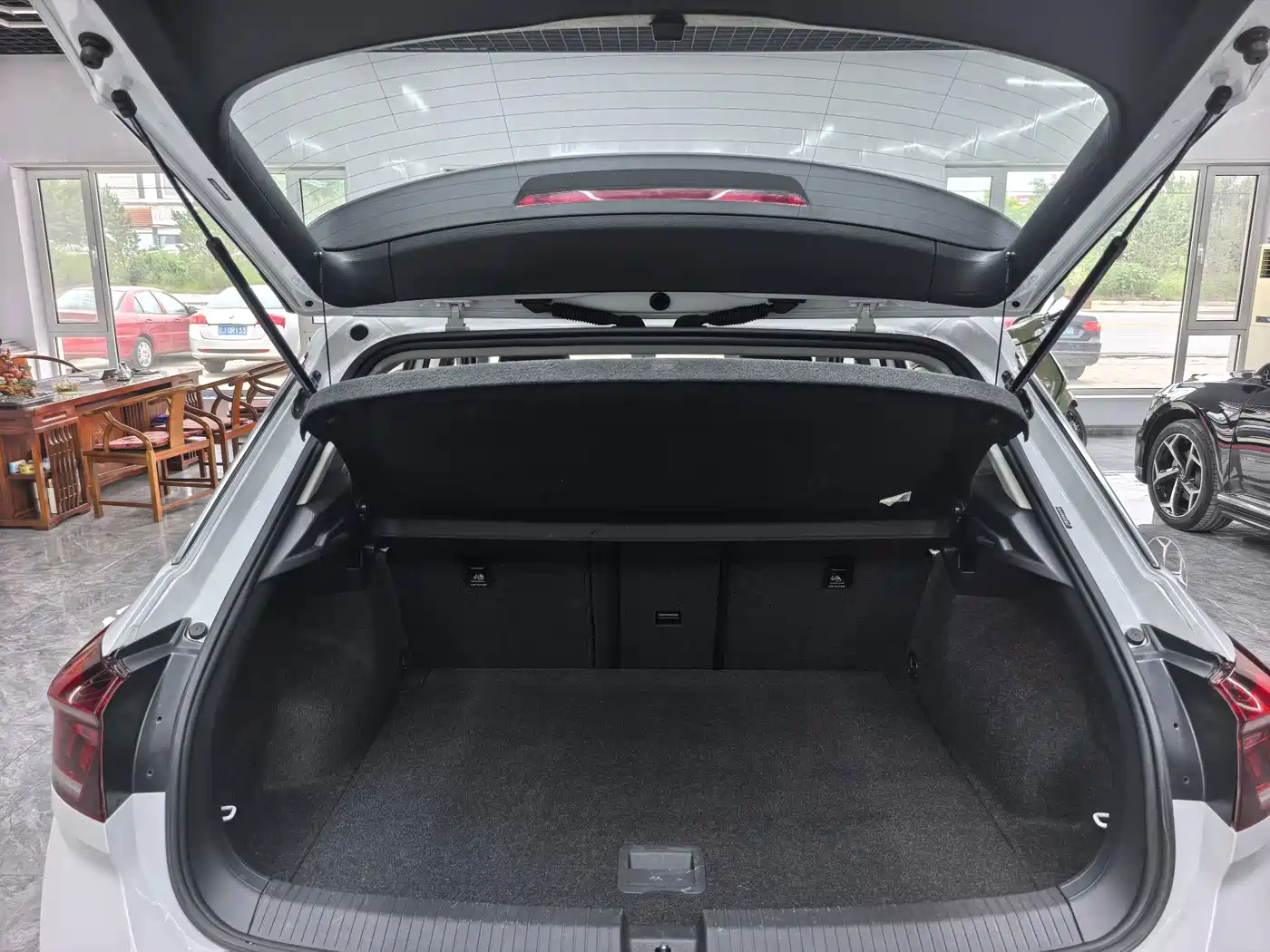 Volkswagen T-ROC 2022 2021 Facelift 280TSI DSG 2WD Elite Smart Connect Edition