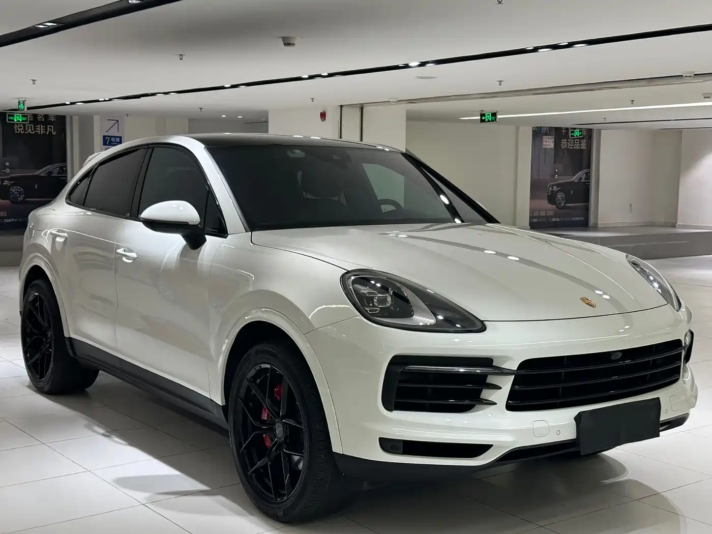 Porsche Cayenne 2019 Cayenne Coupé 3.0T фото 3