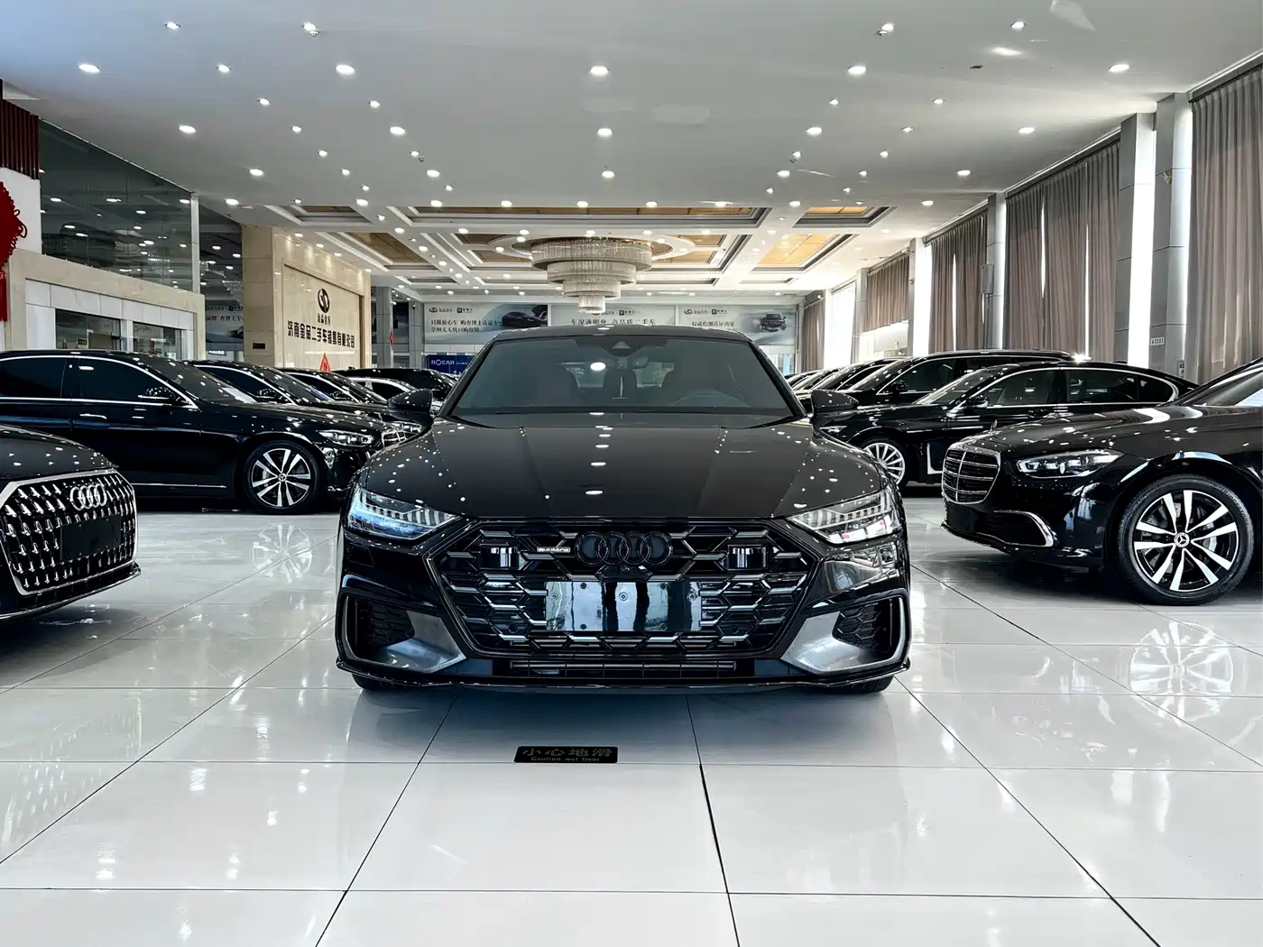Audi A7L 2025 2024 45 TFSI quattro Black Warrior Edition