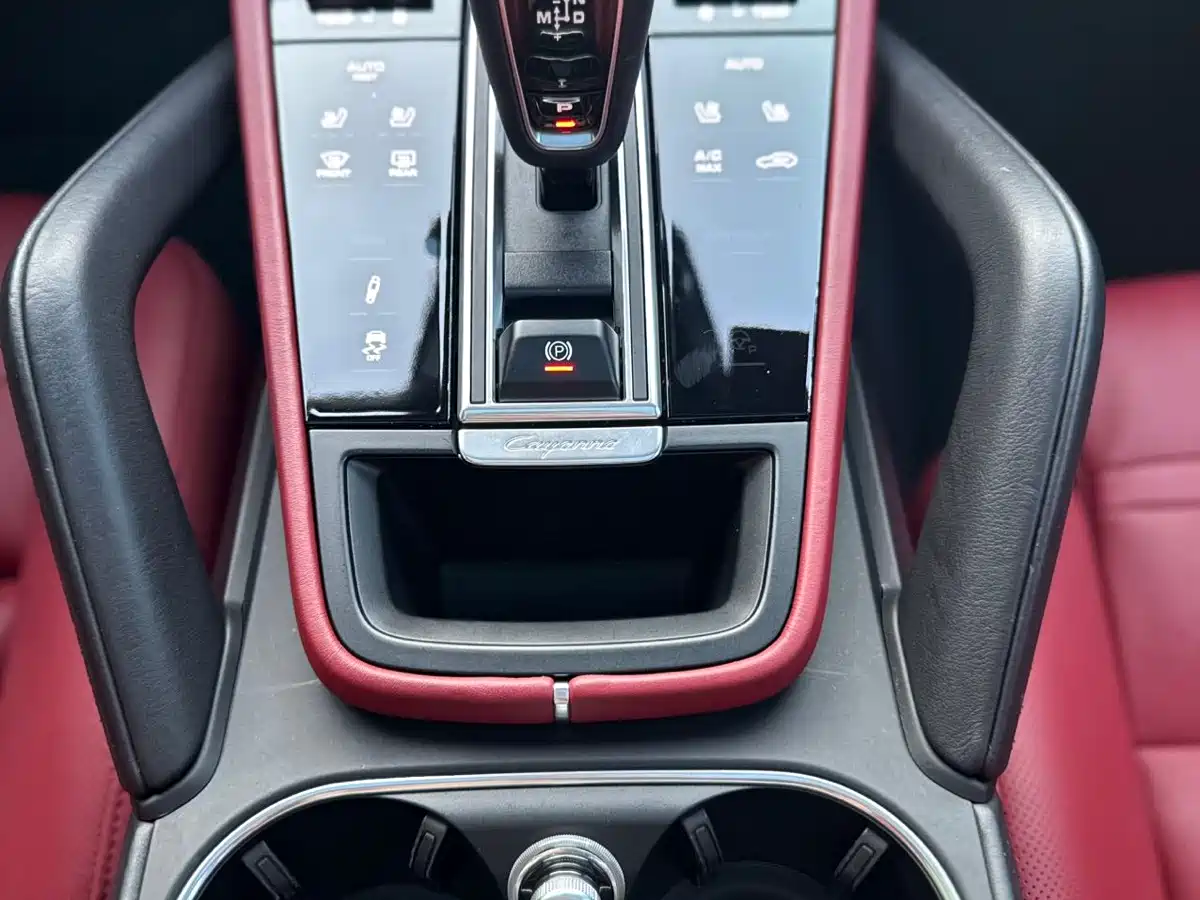 Porsche Cayenne 2019 Cayenne Coupé 3.0T фото 10