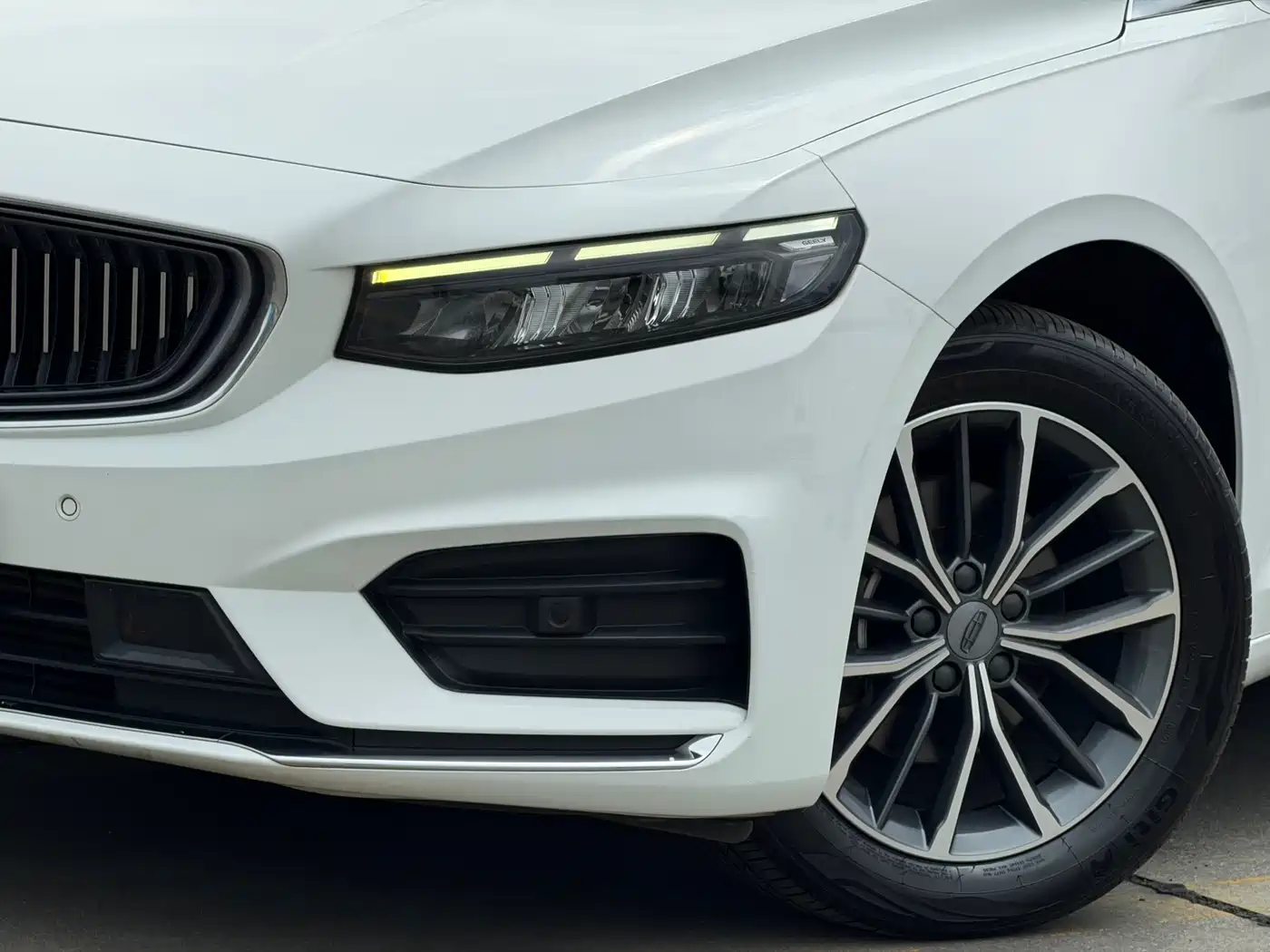 GEELY AUTOMOBILE XINGRUI