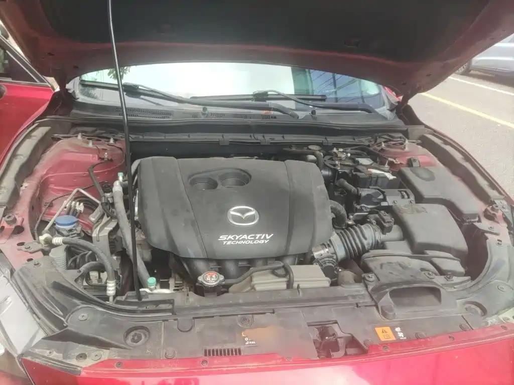 صورة 21 - Mazda Mazda 3