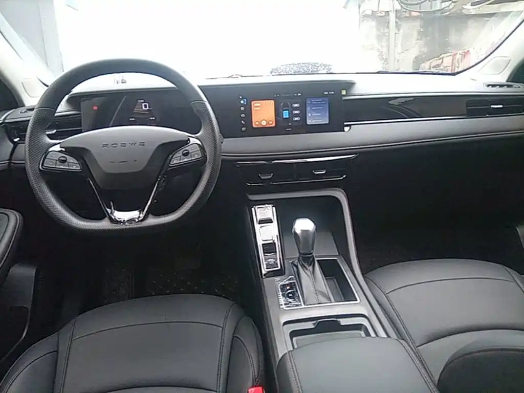 Roewe i5 2025 2023 1.5L CVT Luxury Edition