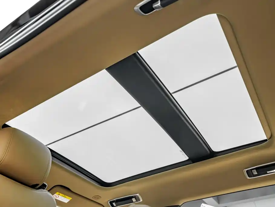 Фото 27 - Land Rover Range Rover