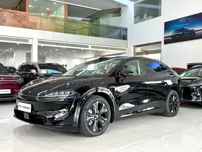 Luxeed R7