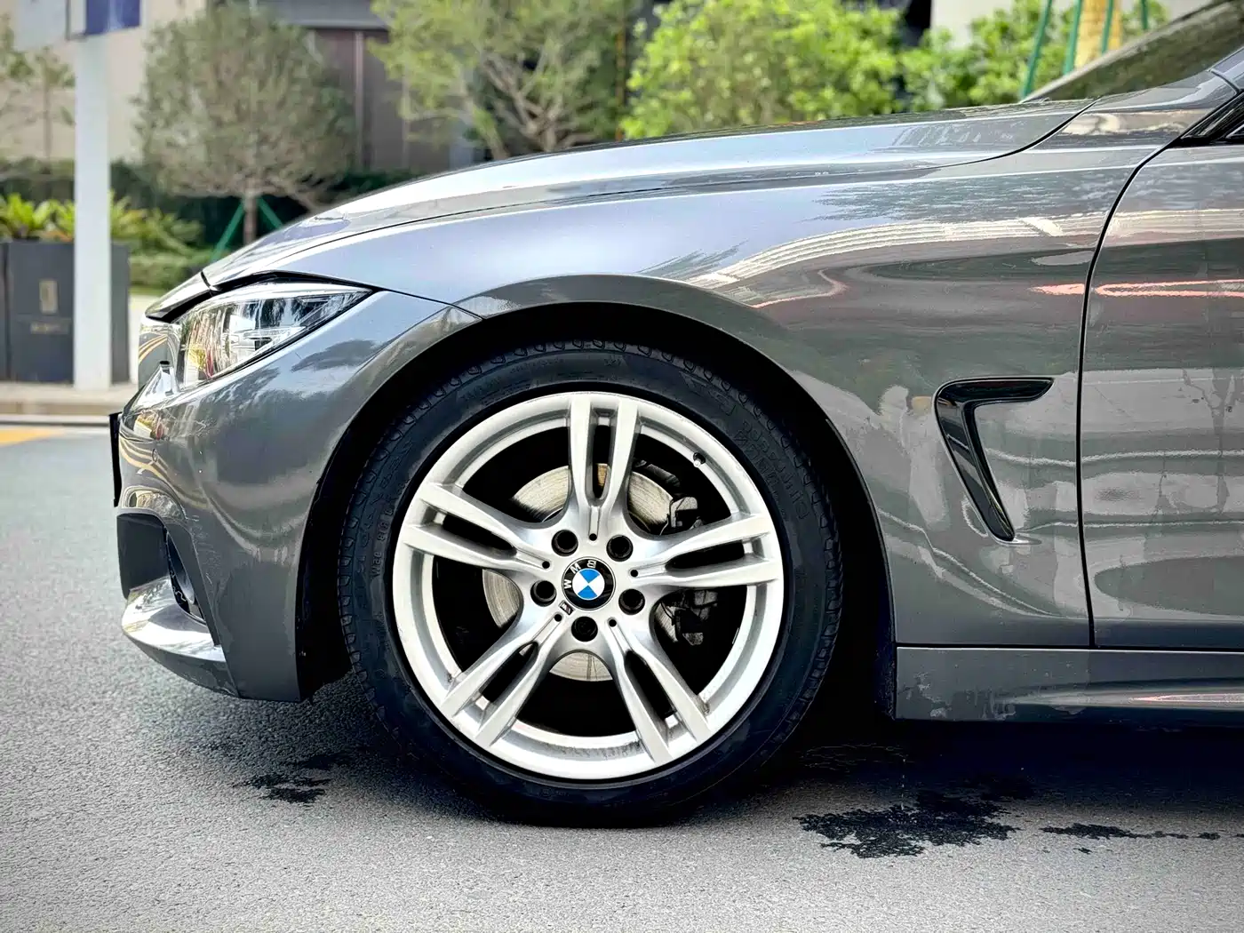 BMW 4 Series 2017 425i Gran Coupe Leading M Sport Package фото 5