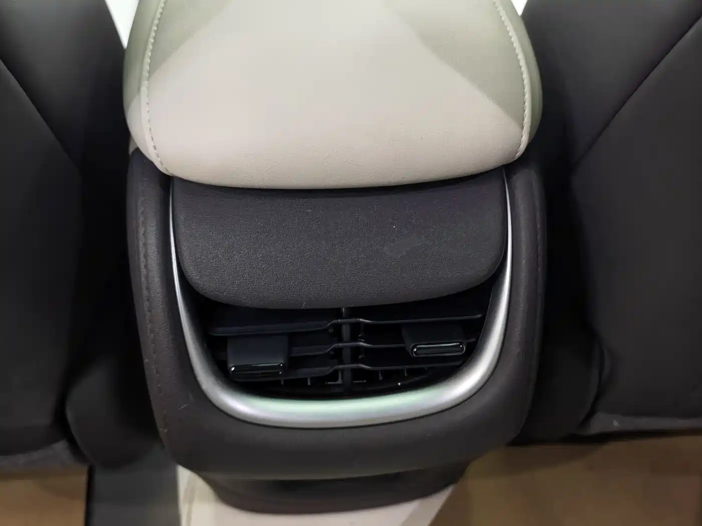 ZHIJI AUTOMOBILE ZHIJI L6