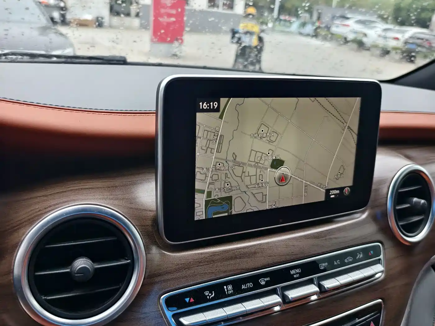 Mercedes-Benz V-Class 2018 V 260 Navigator Edition China VI фото 11