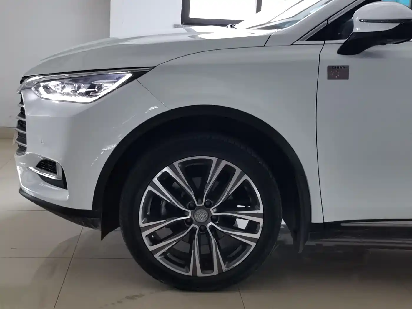 BYD TANG
