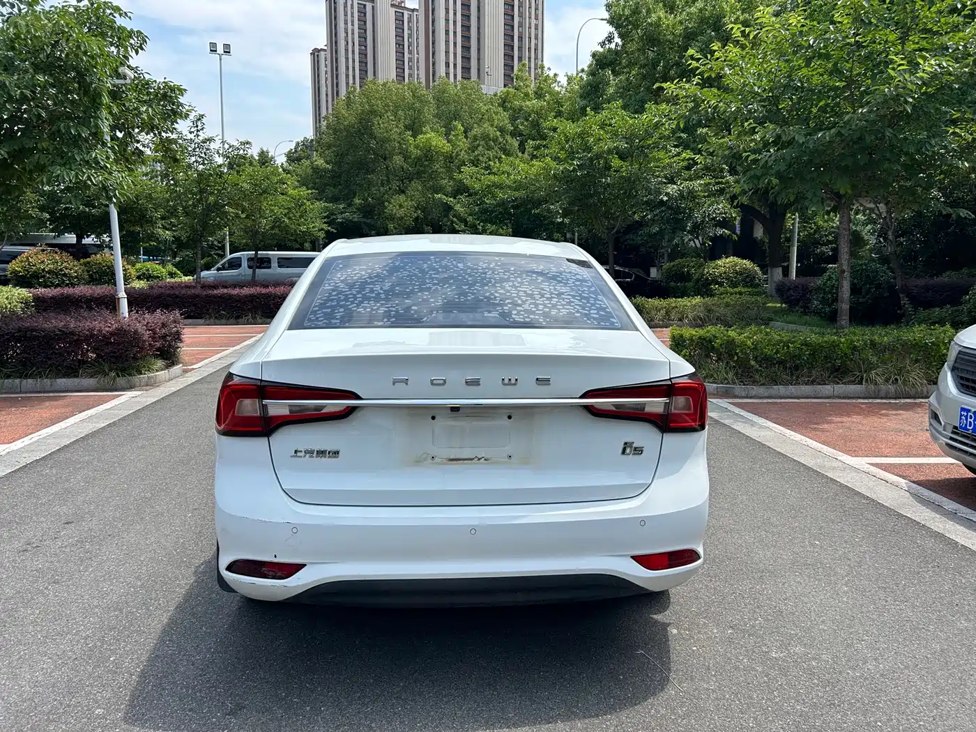 Roewe i5 2019 2019 1.5L Auto 4G Langhao Edition
