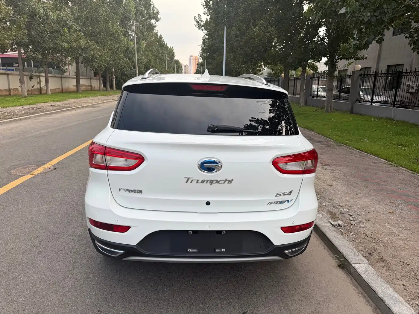 GAC Trumpchi Trumpchi GS4 New Energy 2018 2017 1.5L PHEV Premium Edition
