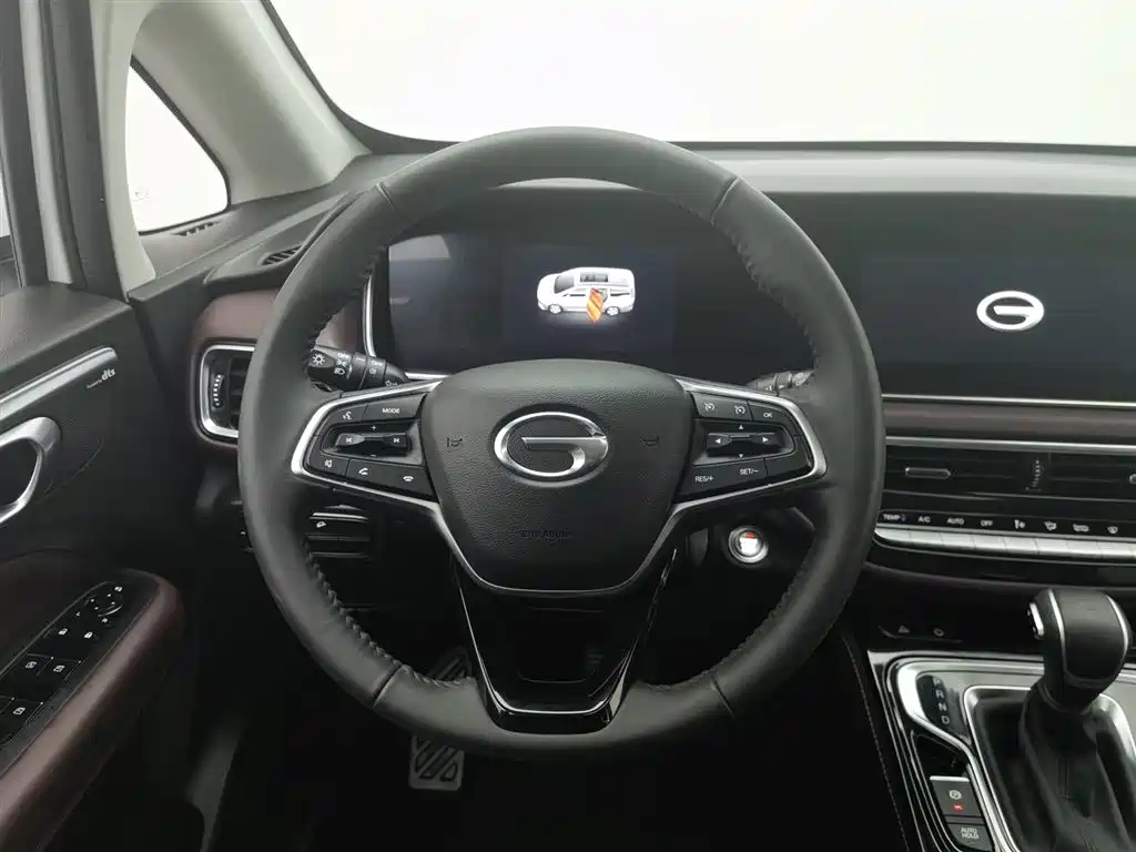 GAC TRUMPCHI TRUMPCHI M6