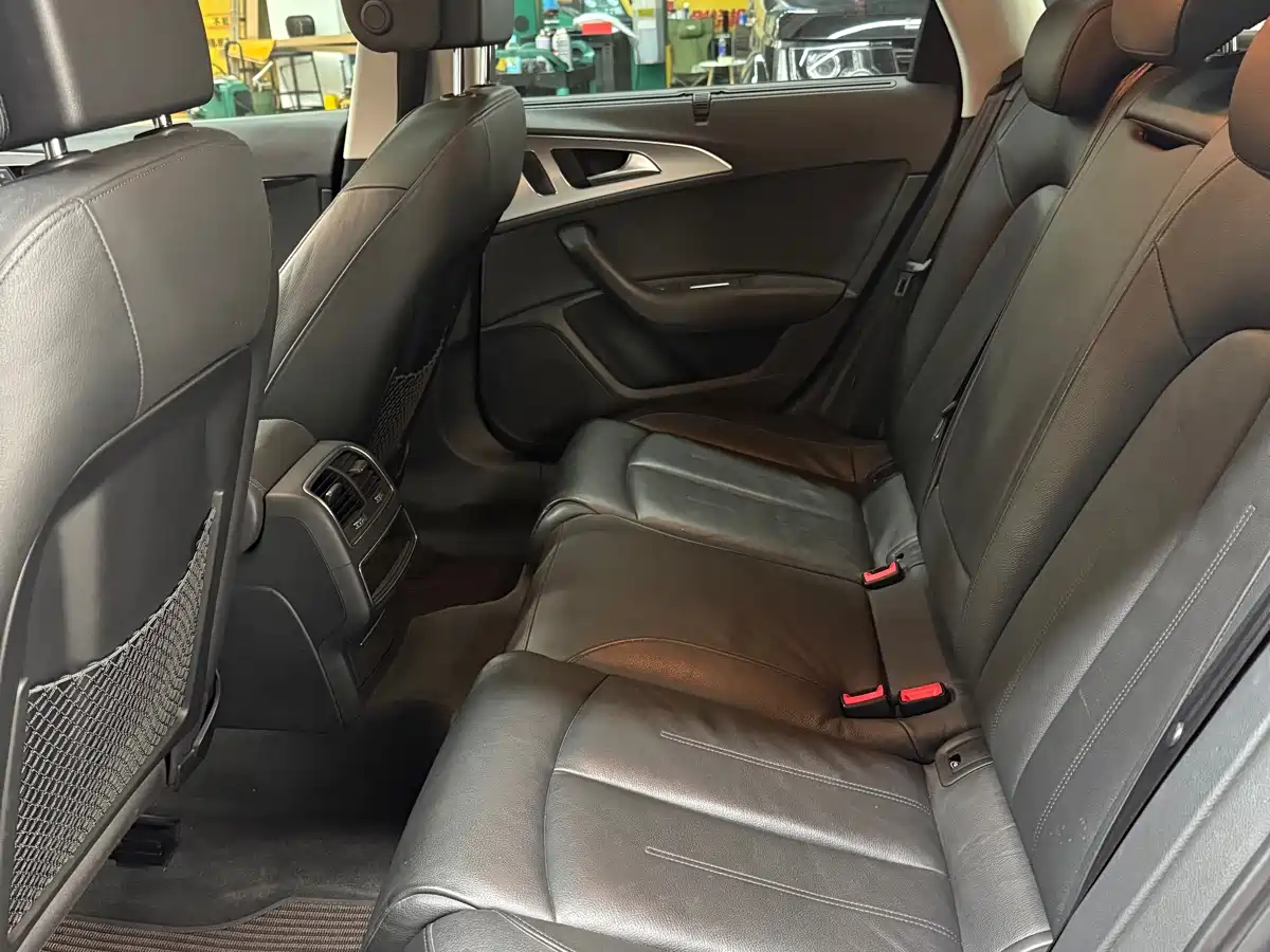 Audi A6 (Import) 2015 3.0T allroad quattro фото 5
